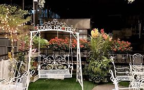 Khách Sạn Louis - Phố Đi Bộ Bùi Viện